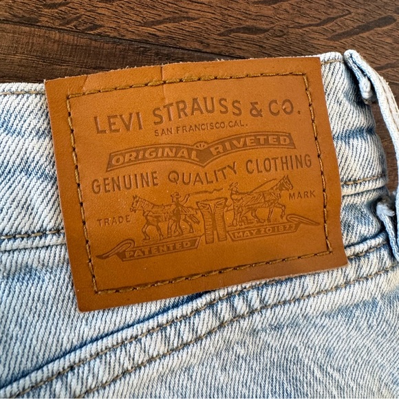 Levi's Premium 70s High Slim Straight Light Wash Slit Ankle Size 29 X 31 Denim - Picture 12 of 15